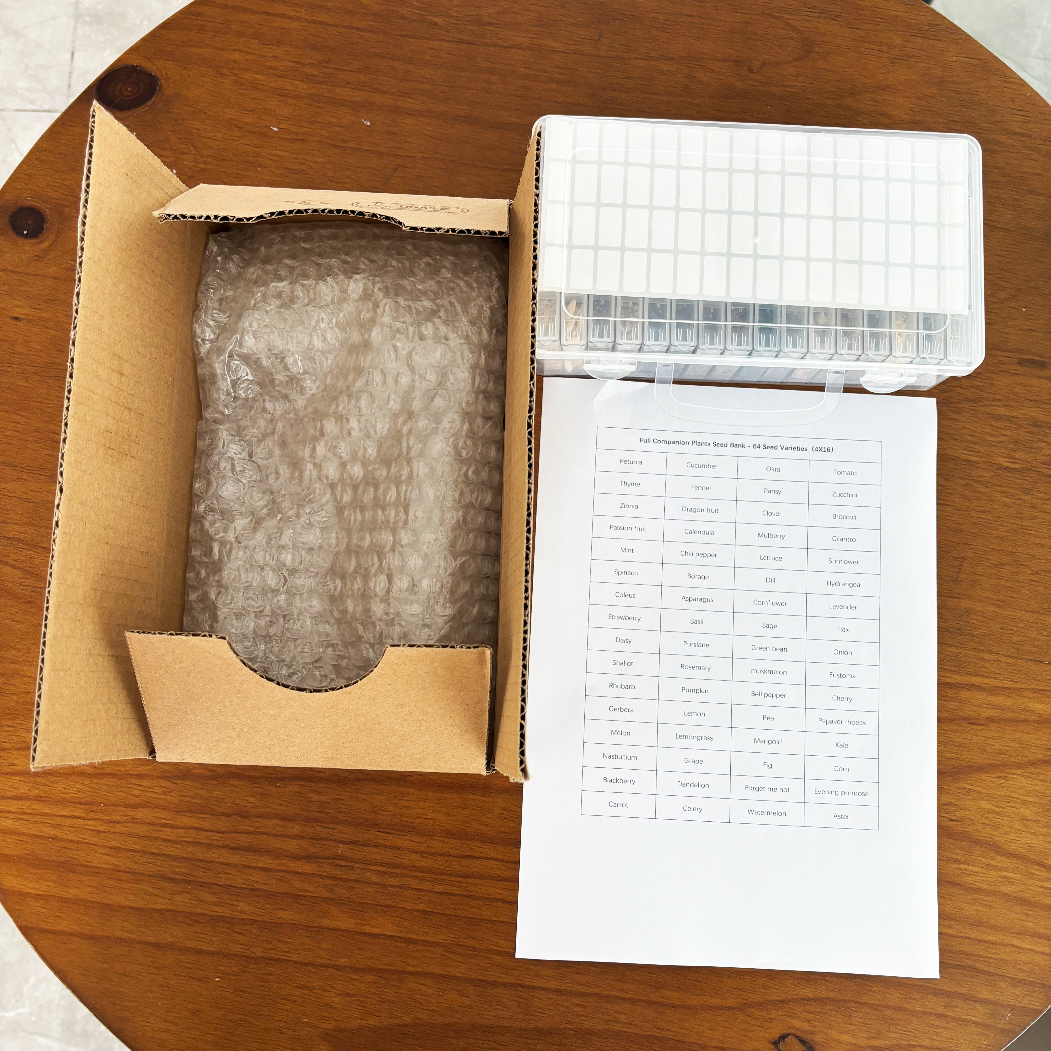 Banco de Semillas Todo en Uno para Jardín – 64 Variedades de Semillas (Flores, Hierbas, Verduras, Frutas)